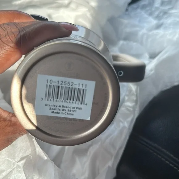 Stanley Gold Elf 40oz Quencher Tumbler new - Picture 2 of 3